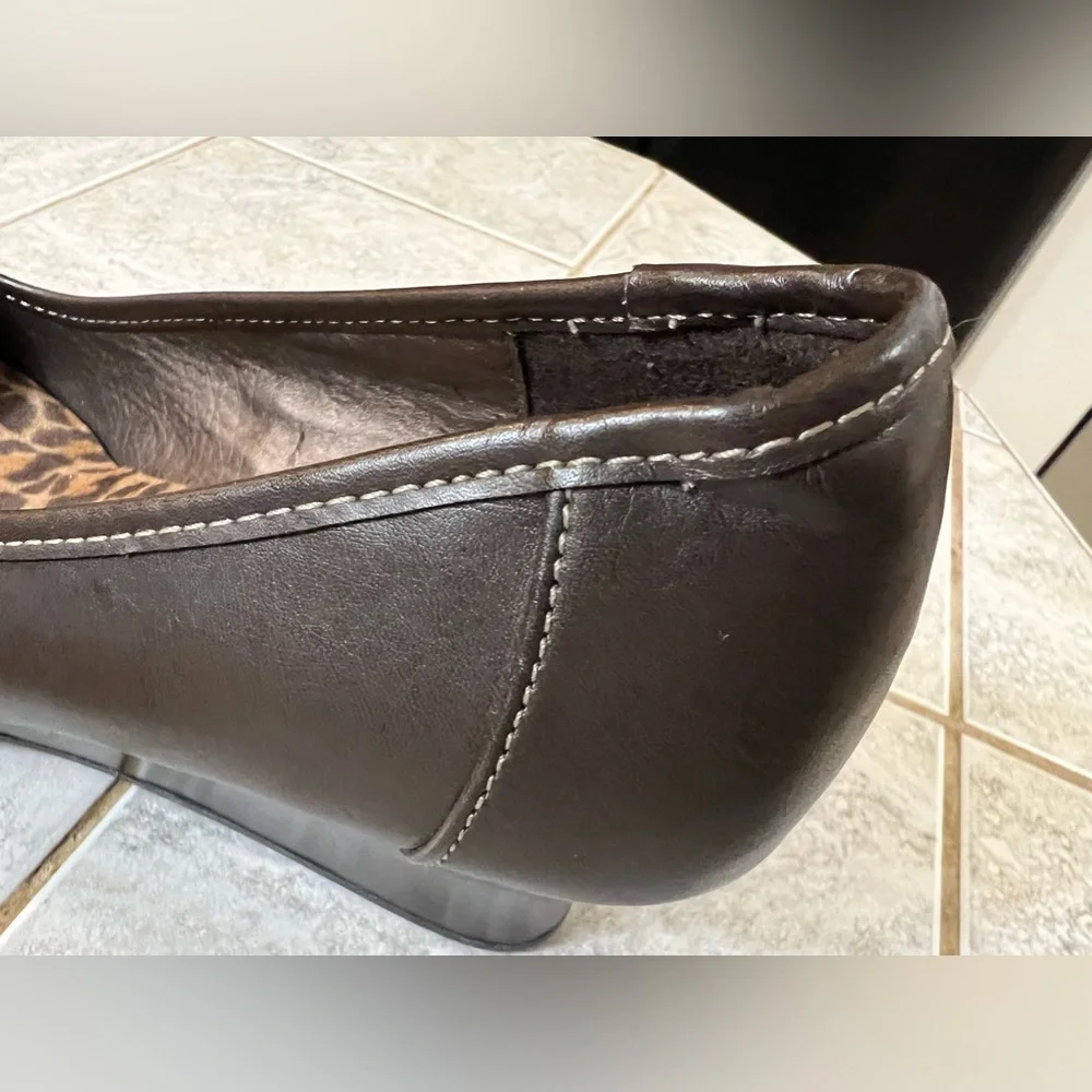Mudd Brown Wedge Loafers Women's Slip-On Shoe Size 8.5